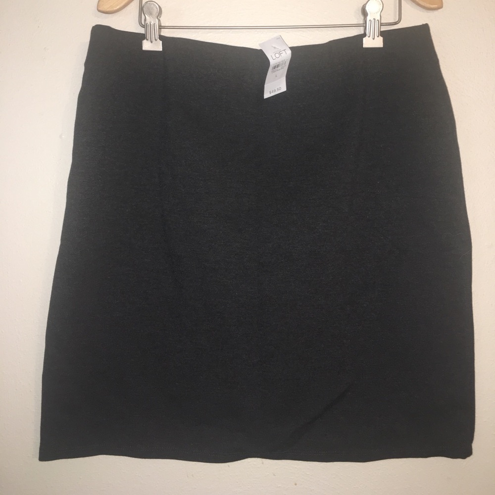 Loft slip on charcoal skirt .
